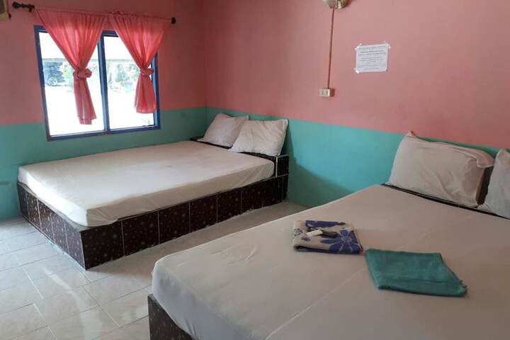 Room 3 of 36
