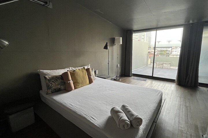 Room 68 of 92