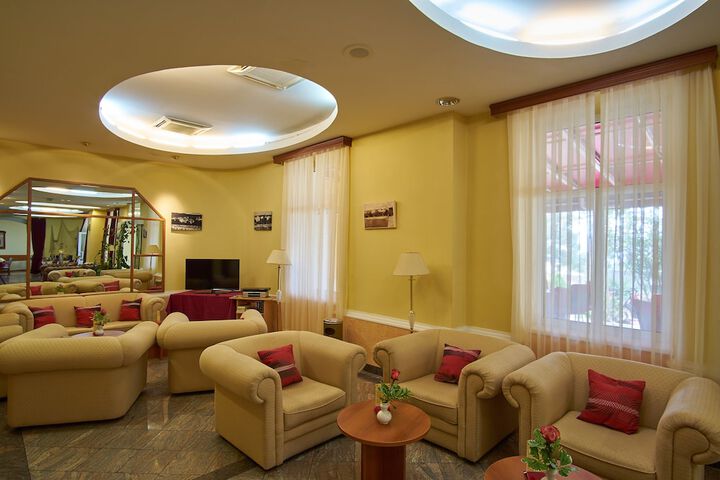Lobby Photos