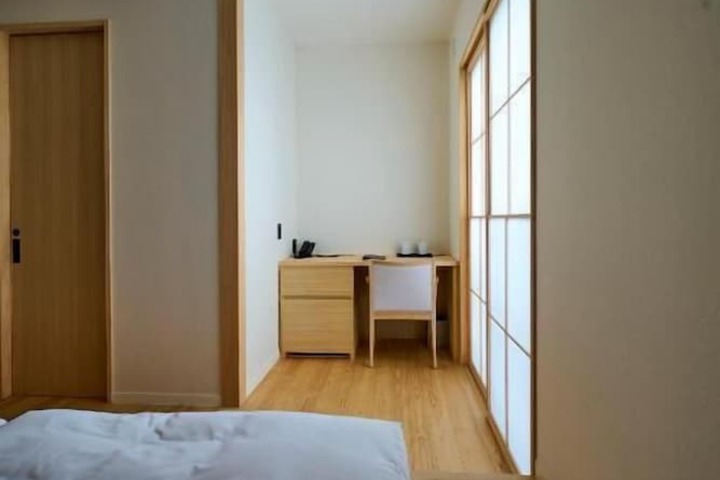 Room 14 of 47