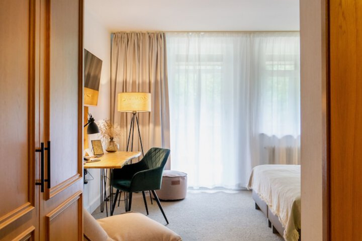 Room 22 of 132
