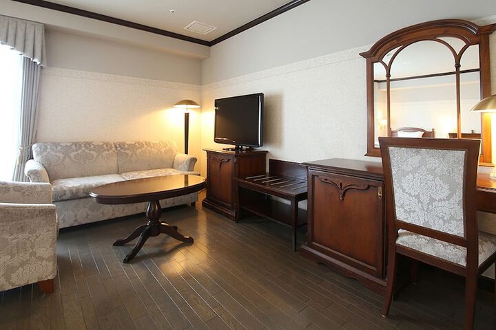 Room 18 of 59