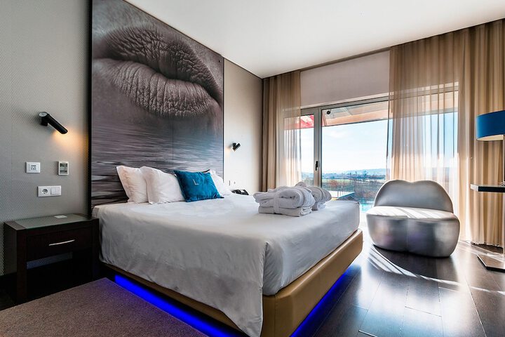 Room 12 of 78