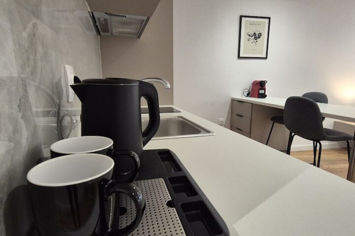 Room 47 of 86
