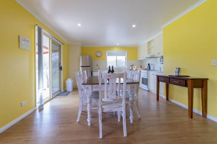 Dining Photos