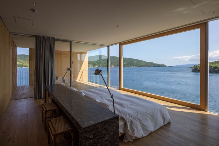 Room 10 of 41