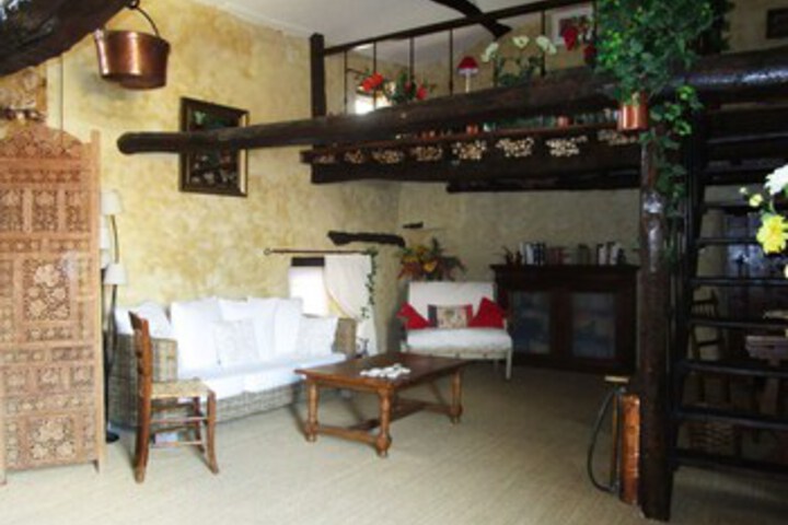 Room 8 of 15
