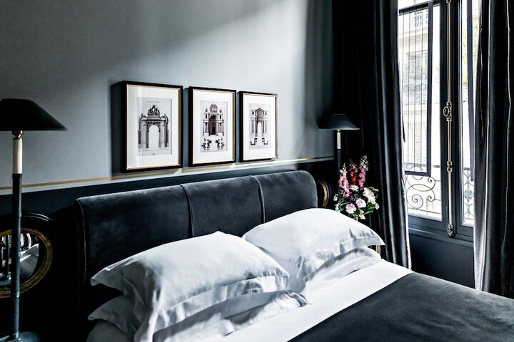 Room 27 of 110
