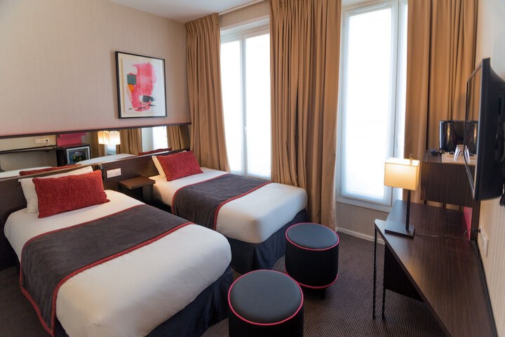 Room 21 of 61