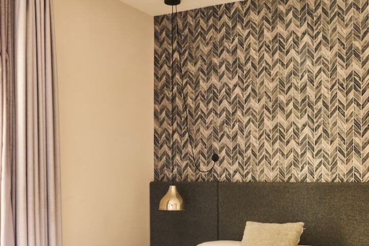 Room 4 of 41