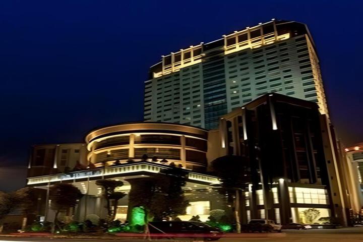 Yihao International Hotel
