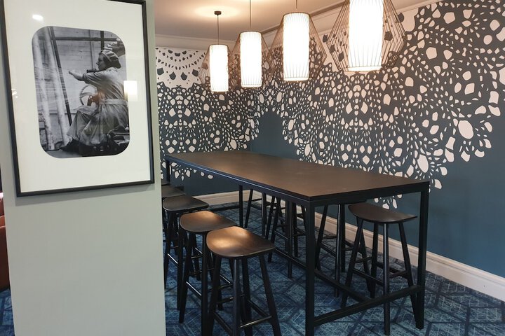 Guest Lobby