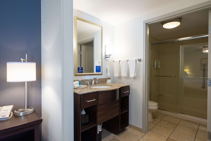 1 King Bed Studio Suite (21 of 30)