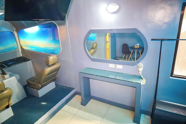 Room 47 of 77