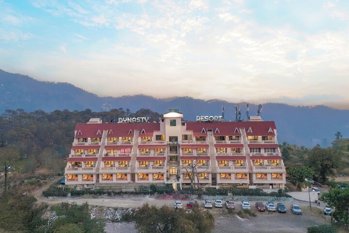 Dynasty Resort