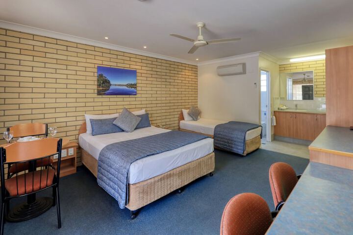 Room 4 of 45
