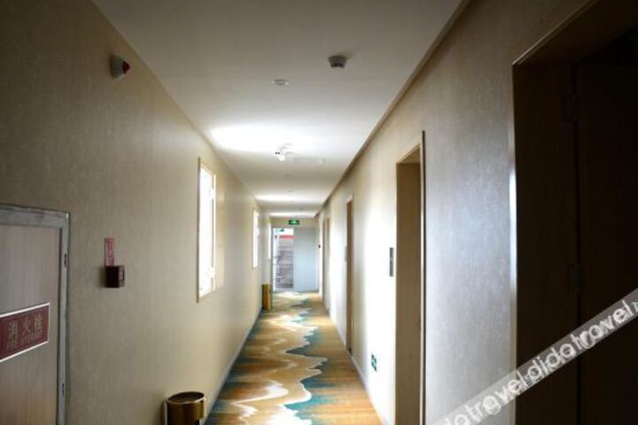 Hotel Interior 8 of 9