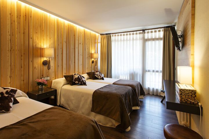 Room 10 of 47