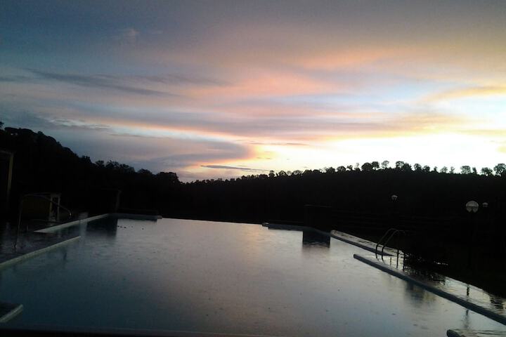 Pools & Facilities