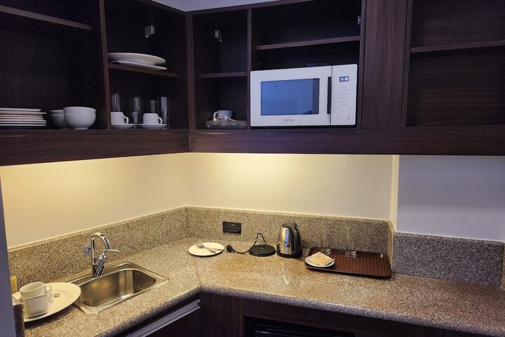 Room 10 of 51