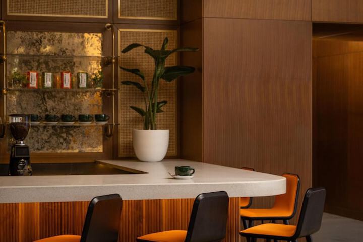 Coffee shop