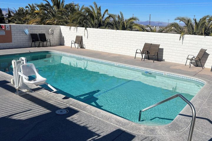 Pool 25 of 35