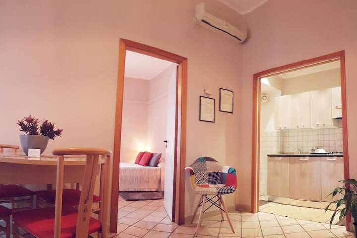 Room 12 of 28
