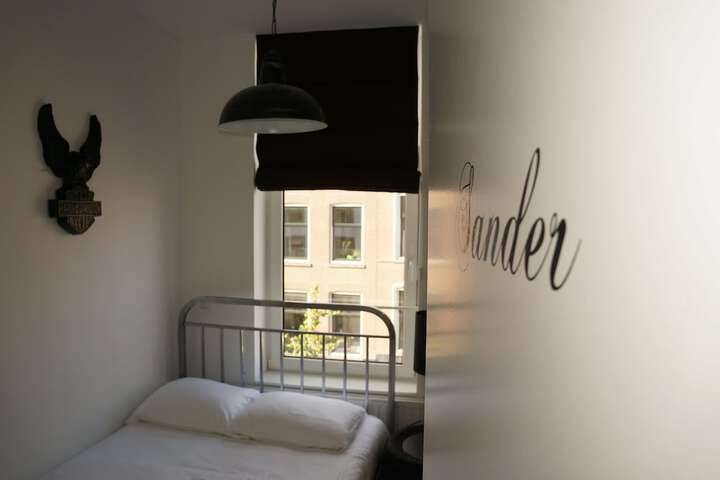 Room 22 of 59