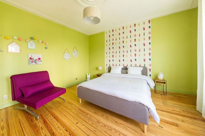 Room 12 of 13