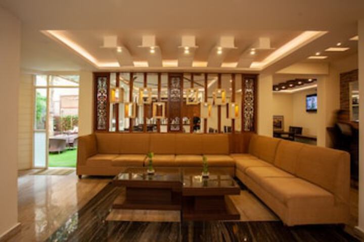 Hotel Interior 10 of 339