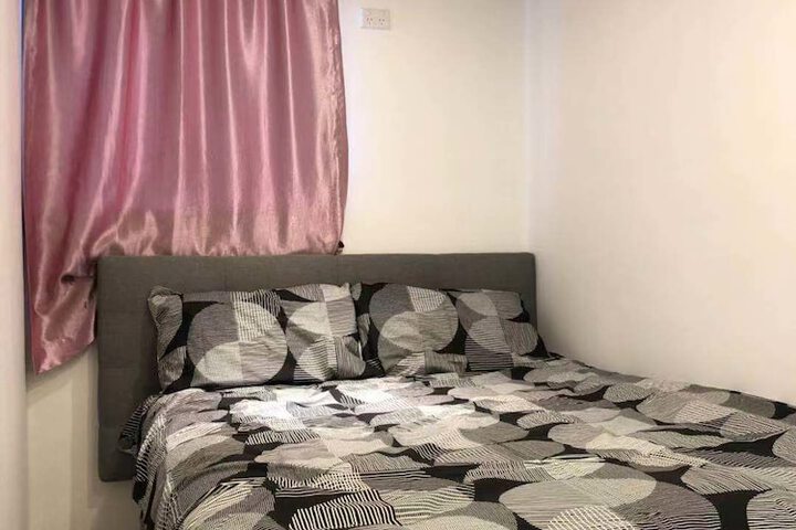 Room 2 of 12
