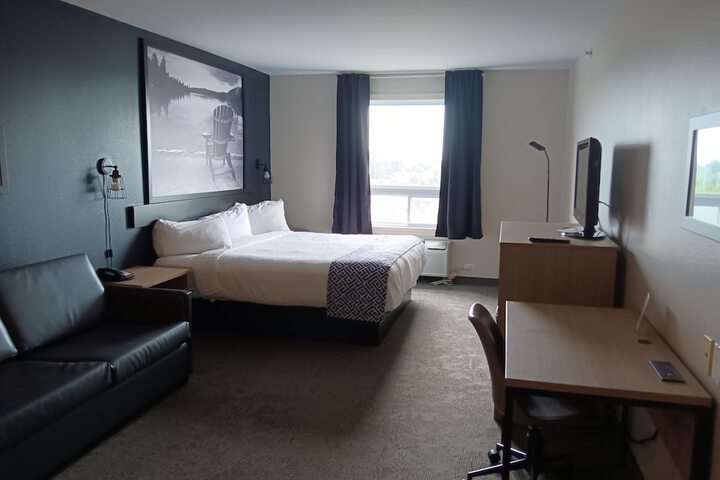 1 King Bed Suite (4 of 22)