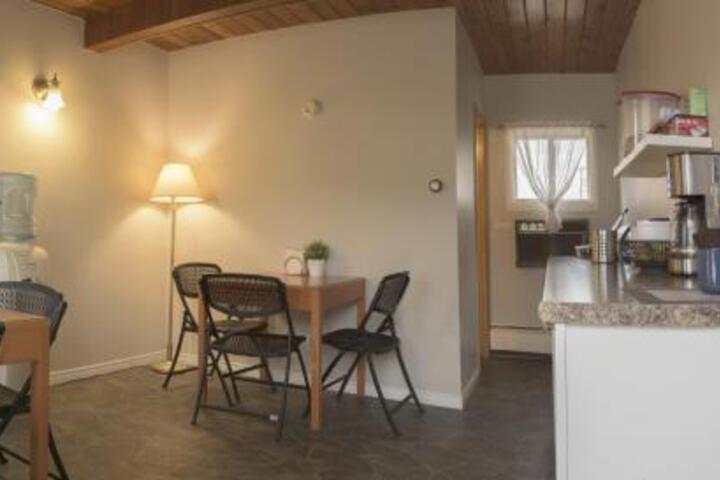Sun Dek Motel