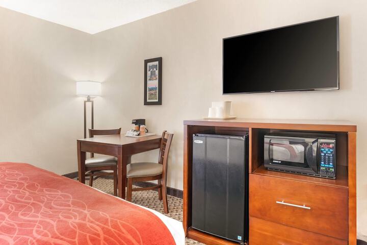 Room 12 of 41