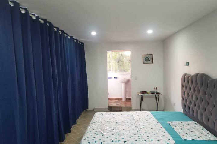 Room 9 of 52