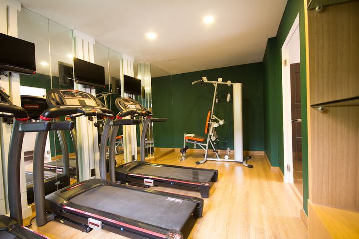 Hotel Gym