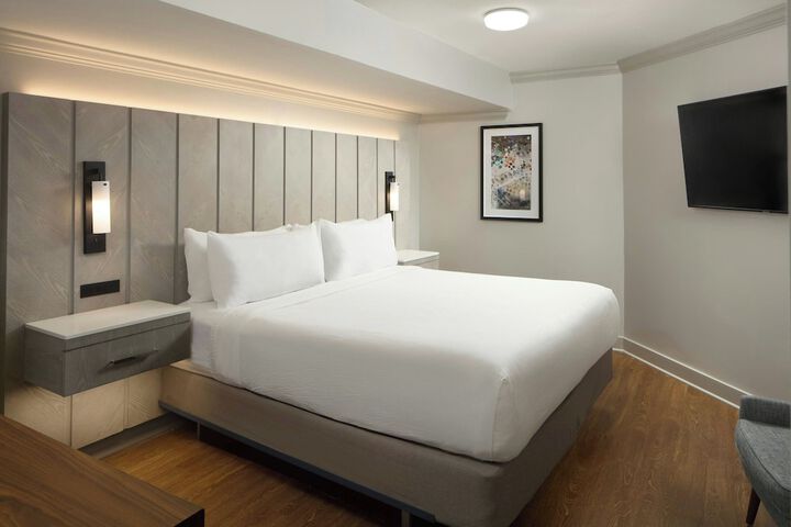 Room 8 of 63