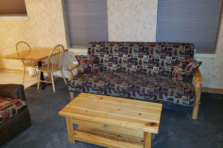 Room 16 of 66