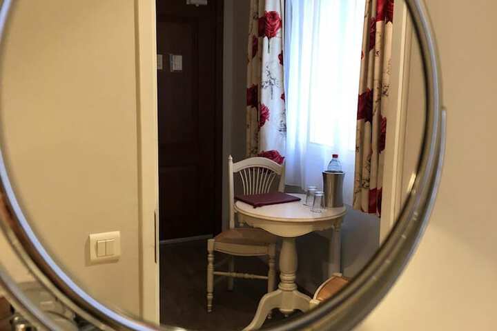 Room 25 of 45