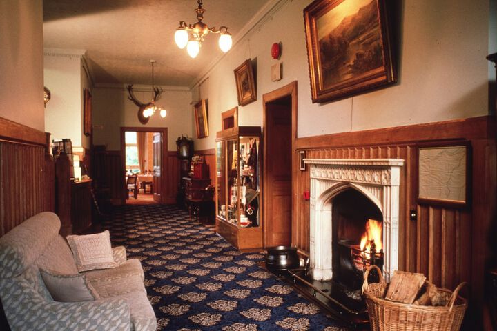 Ballroom/Hall 38 of 46
