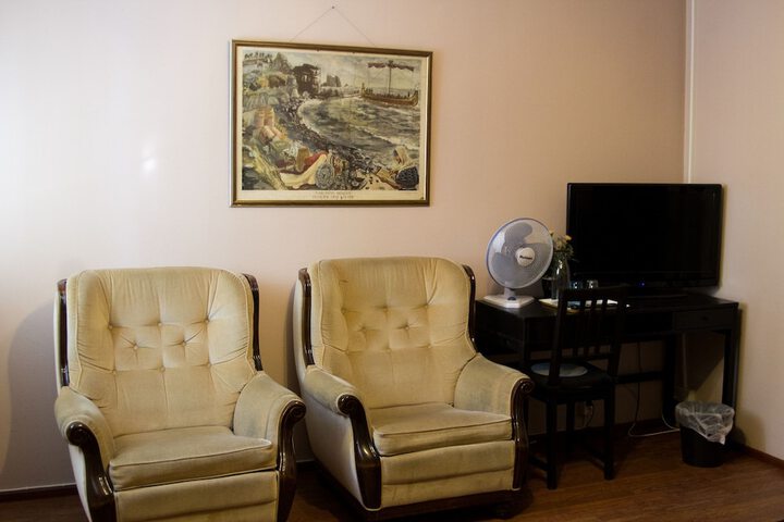 Room 7 of 44