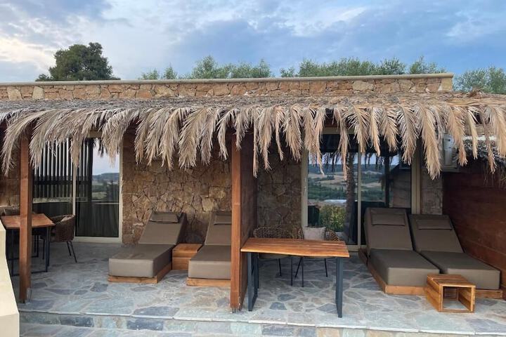 Sundeck 93 of 100