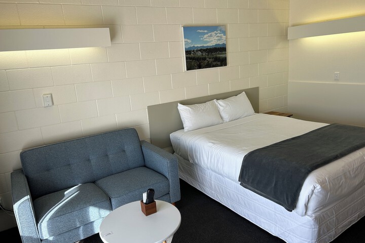 Room 19 of 75