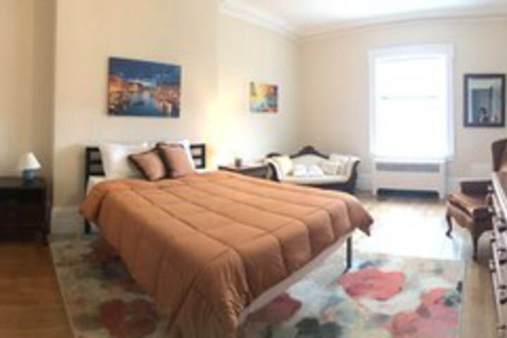 Room 61 of 108