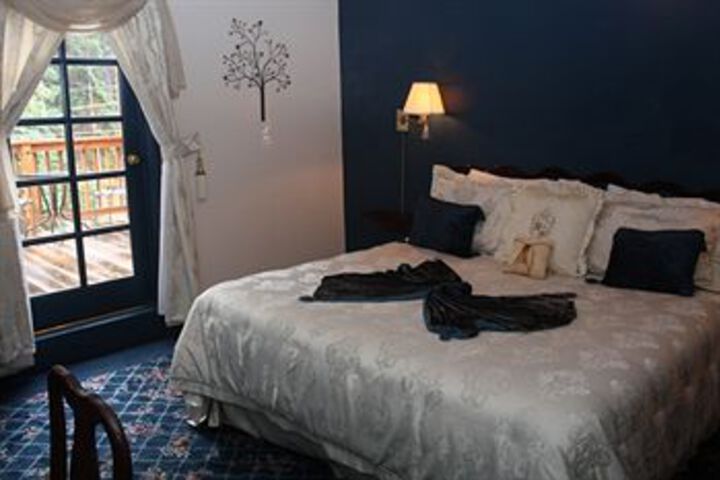 Room 42 of 63