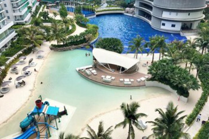 Pool 23 of 37