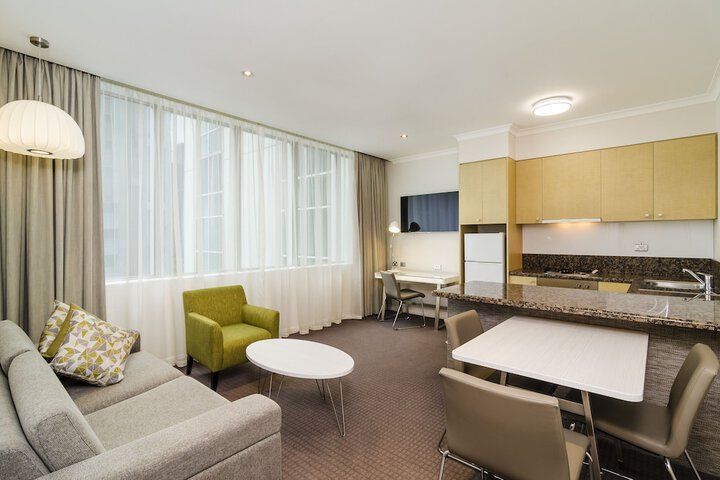 Room 44 of 69