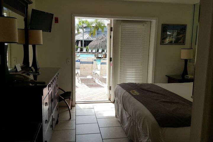 Room 9 of 45