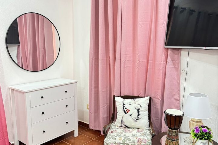 Room 70 of 150