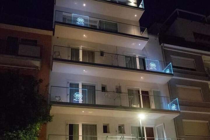 Hotel 41 of 42